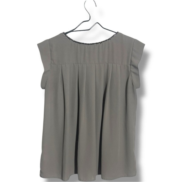 PLEIONE Women's Small Beaded Neckline Flowy Elegant Gray/Green Short Sleeve Top - Picture 16 of 16